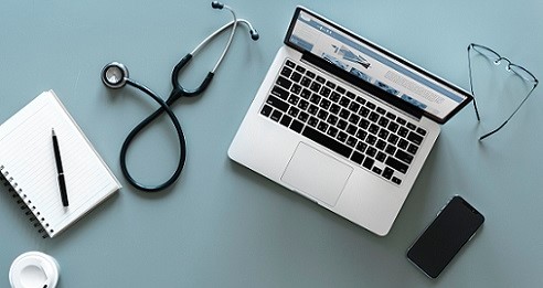 Photo_stethoscope and laptop